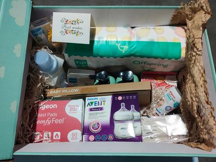 Newborn: NB nappies, bottles, breast pads