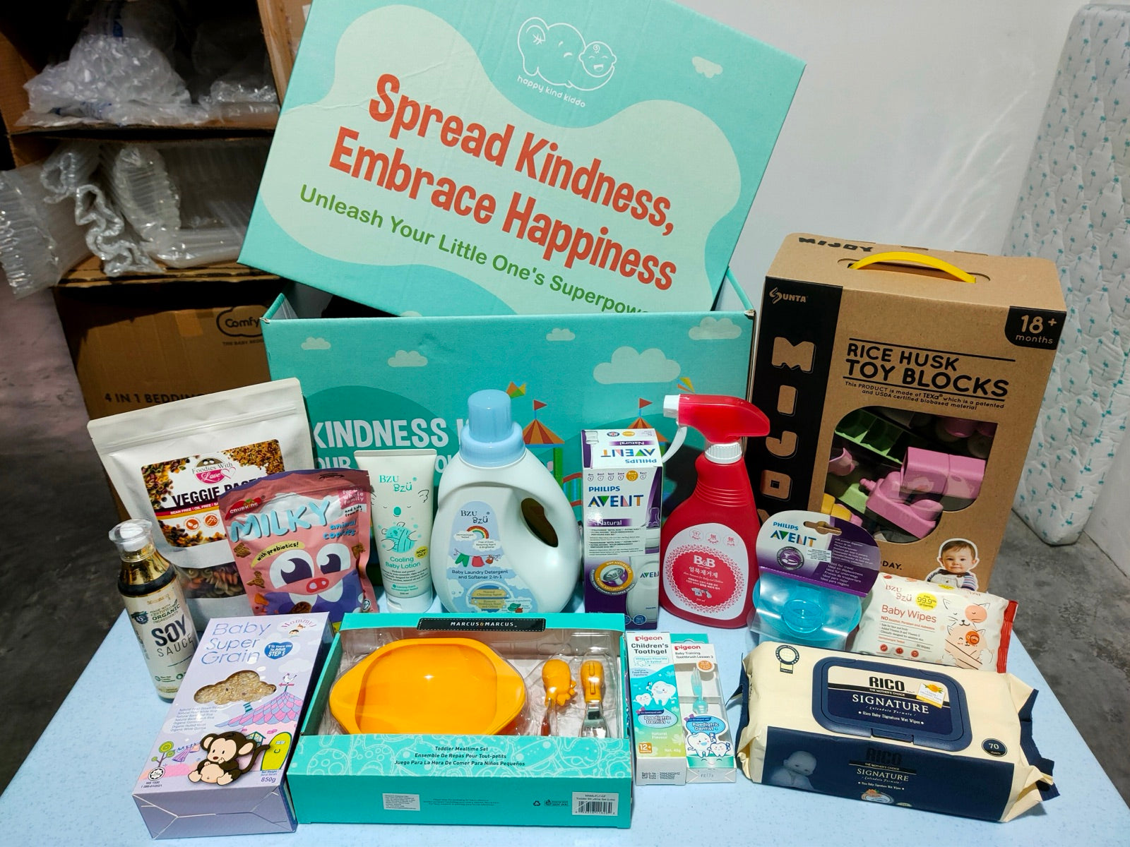 A packed Happy Kind Kiddo gift box